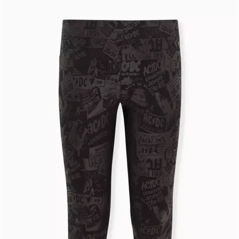 Torrid AC/DC Crop Black Leggings - Picture 1 of 4